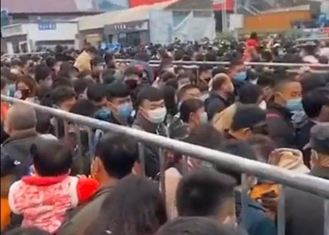 「钟南山」钟南山:警惕,不要聚餐,保持距离很重要!