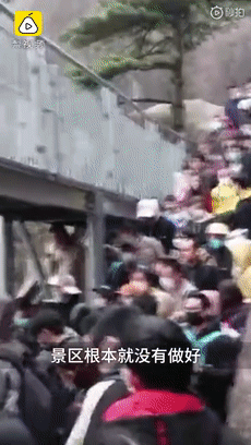 「钟南山」钟南山:警惕,不要聚餐,保持距离很重要!