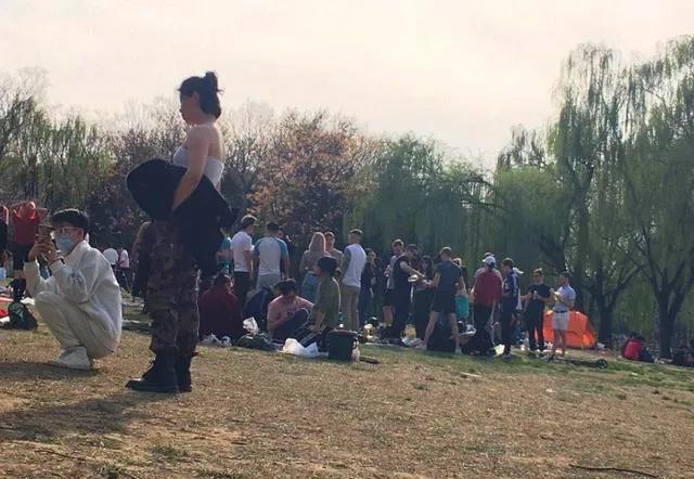 「疫情」疫情之下,不媚外、不排外