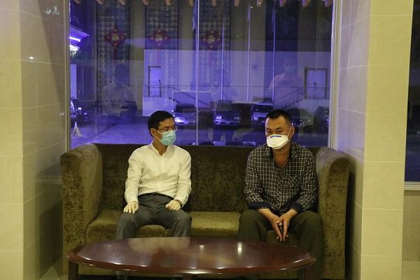 [张静静]我使馆协调塞军警接张静静家属到塞国首都，已有初步方案助其回国