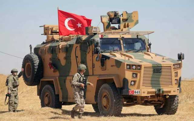 【土耳其加强在叙利亚的军事部署】