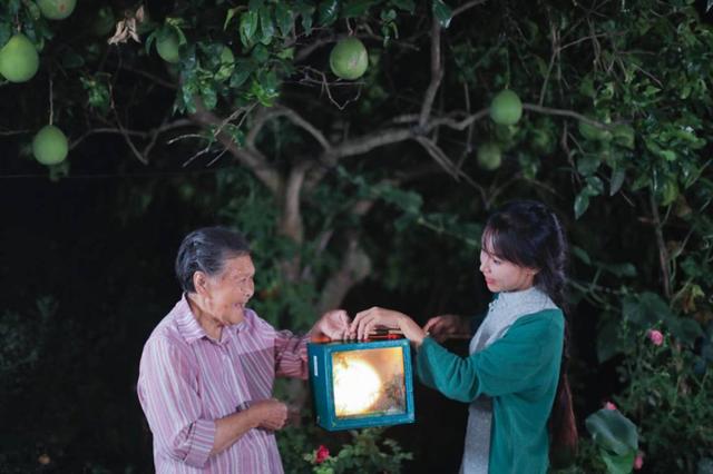 #李子柒#李子柒“停更”55天，真相曝光：请好好珍惜，那个陪你长大的人