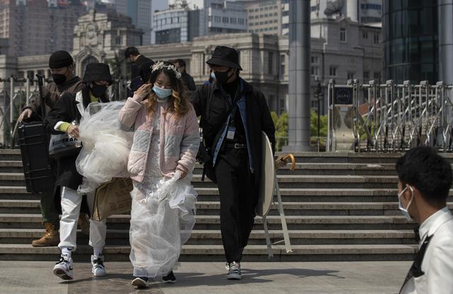 「新媒体」梦想已久的婚纱照，来了
