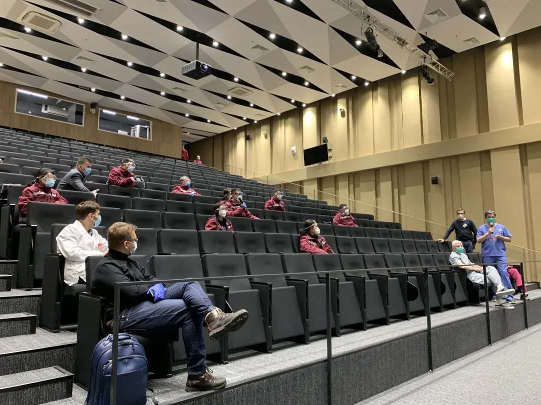 [莫斯科]莫斯科方舱医院正在建设中，将于4月末启用