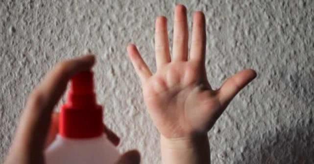 [疫情]疫情期间含酒精消毒液缺货，日本官方：可以用高度酒代替