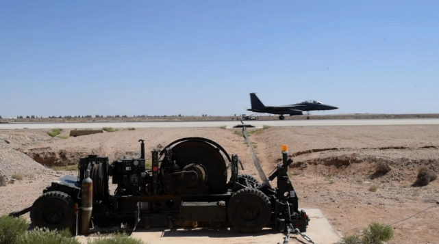 [美国空军最近展示的移动式飞机拦截系统（MAAS）画面]
