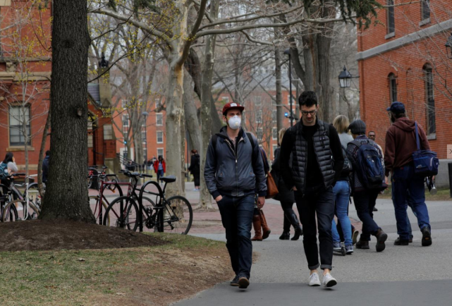 特朗普：哈佛获近900万美元新冠救援资金，特朗普：还钱，这是给工人的