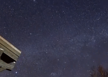 #火流星#抬眼可见！今晚迎最古老流星雨，或现罕见火流星