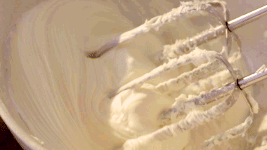 樱花：无烤箱无裱花，做出最美的樱花镜面水晶蛋糕