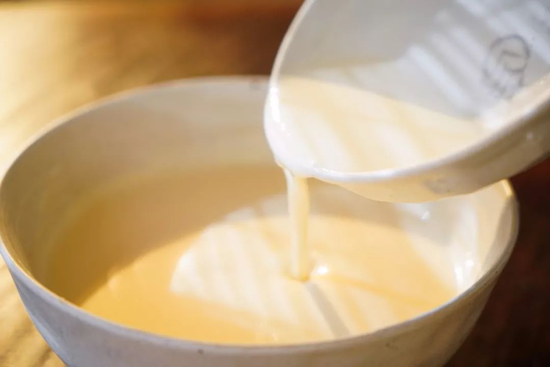 樱花：无烤箱无裱花，做出最美的樱花镜面水晶蛋糕