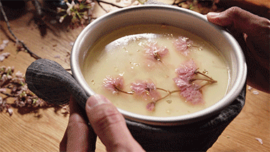 樱花：无烤箱无裱花，做出最美的樱花镜面水晶蛋糕