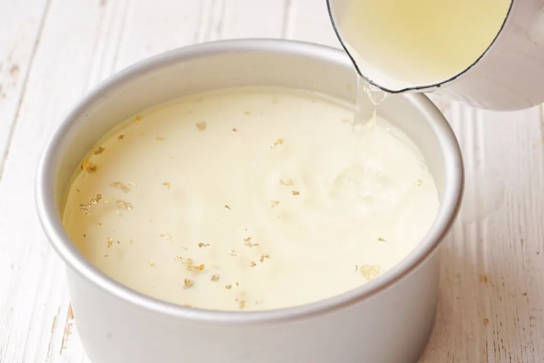 樱花：无烤箱无裱花，做出最美的樱花镜面水晶蛋糕