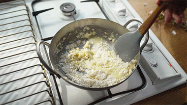 樱花：无烤箱无裱花，做出最美的樱花镜面水晶蛋糕