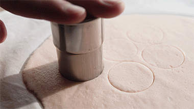 樱花：无烤箱无裱花，做出最美的樱花镜面水晶蛋糕