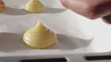 樱花：无烤箱无裱花，做出最美的樱花镜面水晶蛋糕