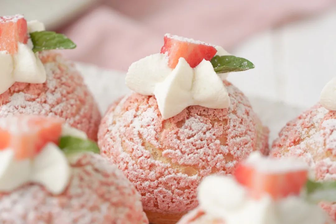 樱花：无烤箱无裱花，做出最美的樱花镜面水晶蛋糕