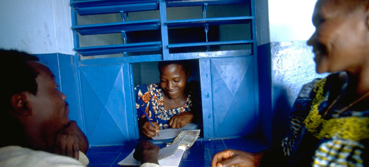 世界银行■世界银行:新冠疫情将导致移民汇款出现近代史上最大降幅