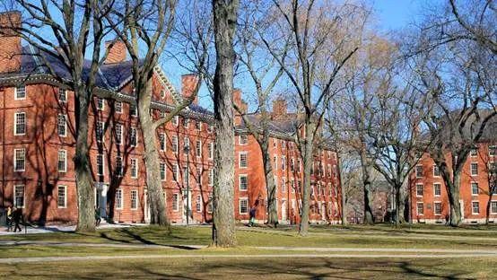 「哈佛大学」特朗普：还钱！哈佛：没拿