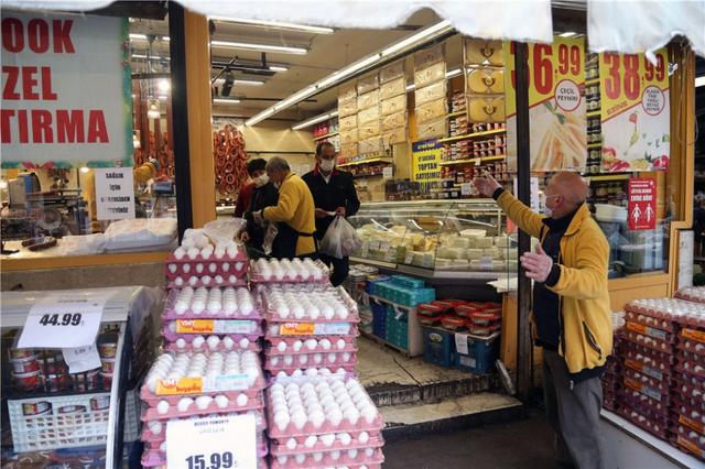 「疫情」10万+！这个国家为何成了欧美之外疫情最重的地方？