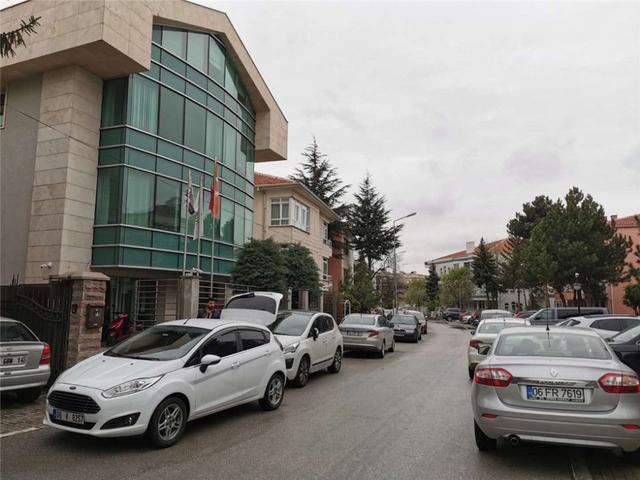 「疫情」10万+！这个国家为何成了欧美之外疫情最重的地方？