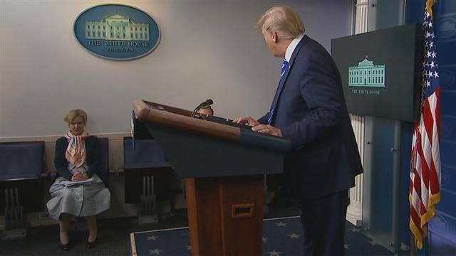 [特朗普]停开白宫疫情简报会背后，特朗普和他口中的假新闻制造者