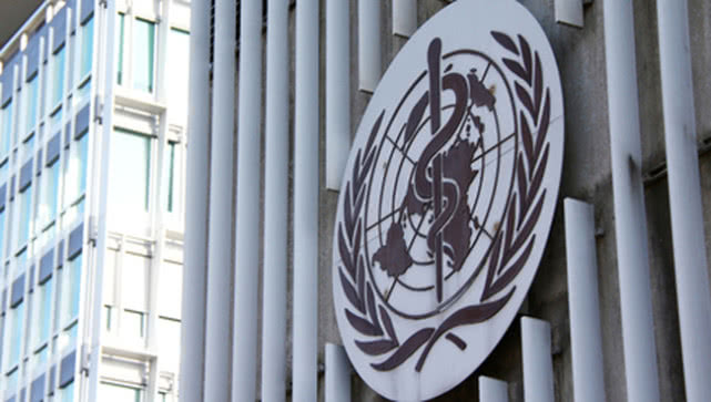 特朗普:暂停援助世卫组织惹众怒,马克龙最终做了特朗普的跟班