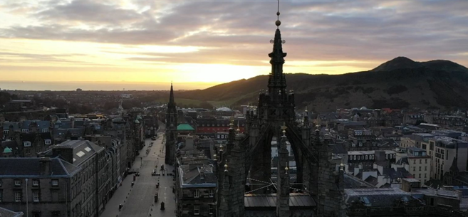 「英国首相」荔枝特报驻伦敦记者观察:病愈归来 首相重新掌舵