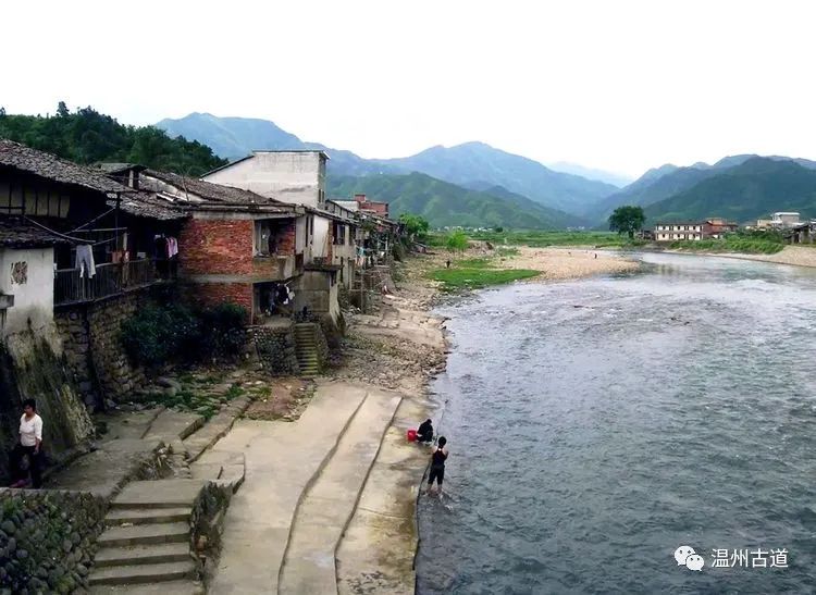 铅山千年古县古代江南纸都石塘镇
