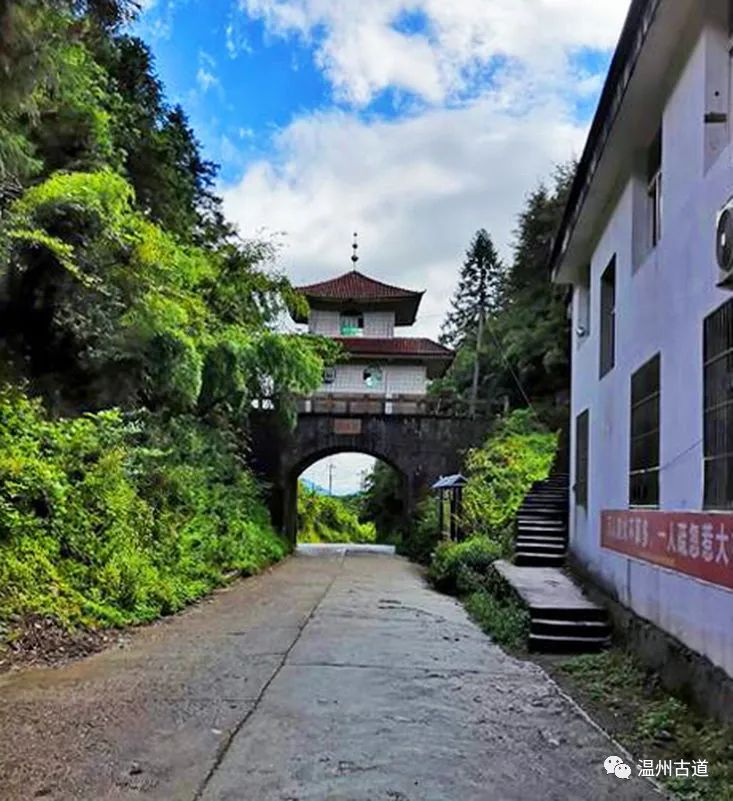 铅山千年古县古代江南纸都石塘镇