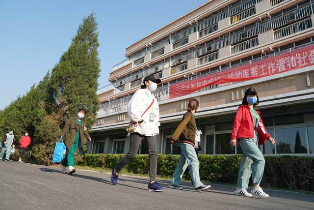 『肺炎』北京小汤山医院新冠肺炎患者清零