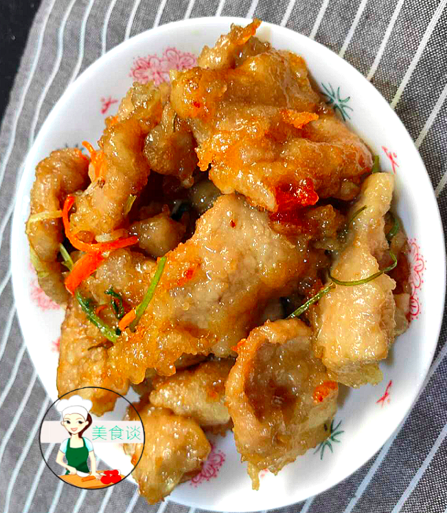 麻辣美食▲这菜儿子两天不吃就馋，不加一滴水，香到舔盘子，一口一块吃嗨了