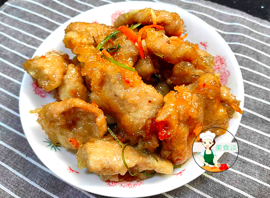 麻辣美食▲这菜儿子两天不吃就馋，不加一滴水，香到舔盘子，一口一块吃嗨了