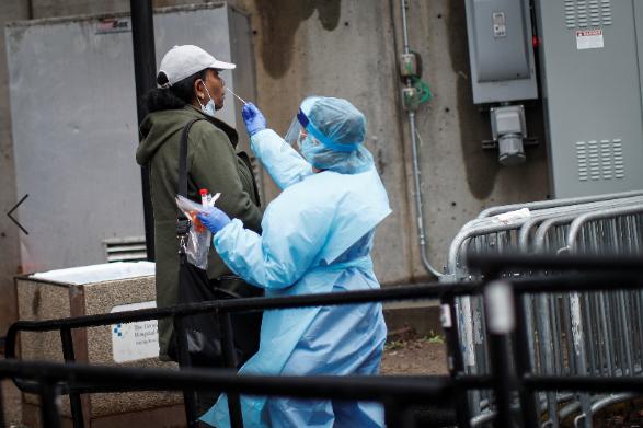 财经:全球累计确诊超311万例,累计死亡216808例