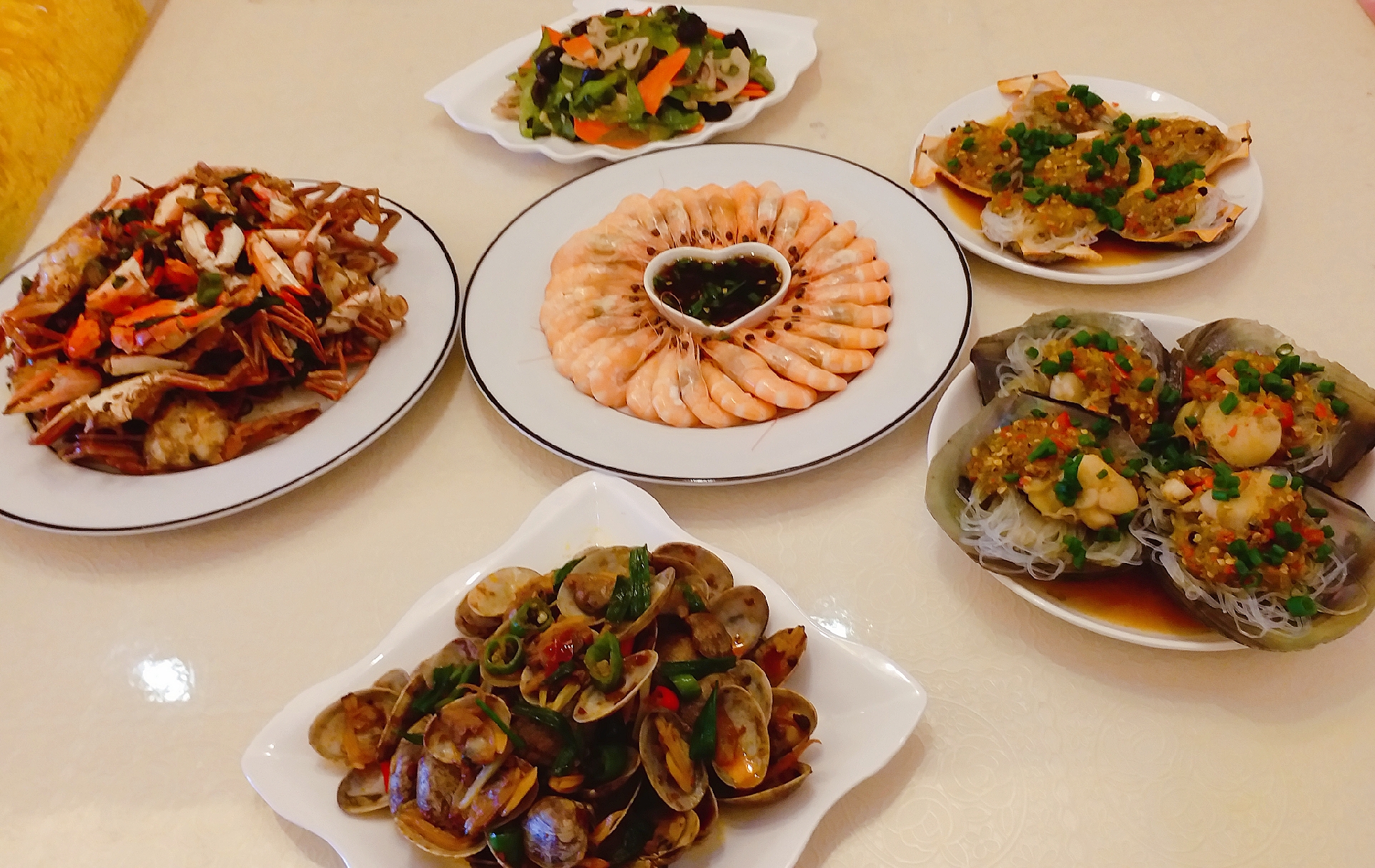 晒晒我家小姐姐做的午餐好看又好吃