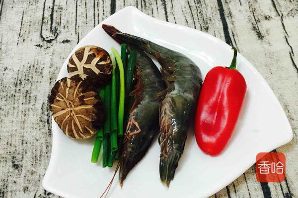 【菜谱】香菇简单一做，味道一点都不比肉差，好吃到灵魂里了