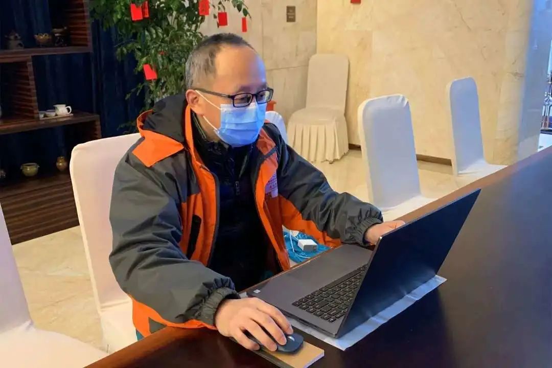 『教育』老师，口罩下你工作的样子真美丨五一劳动节