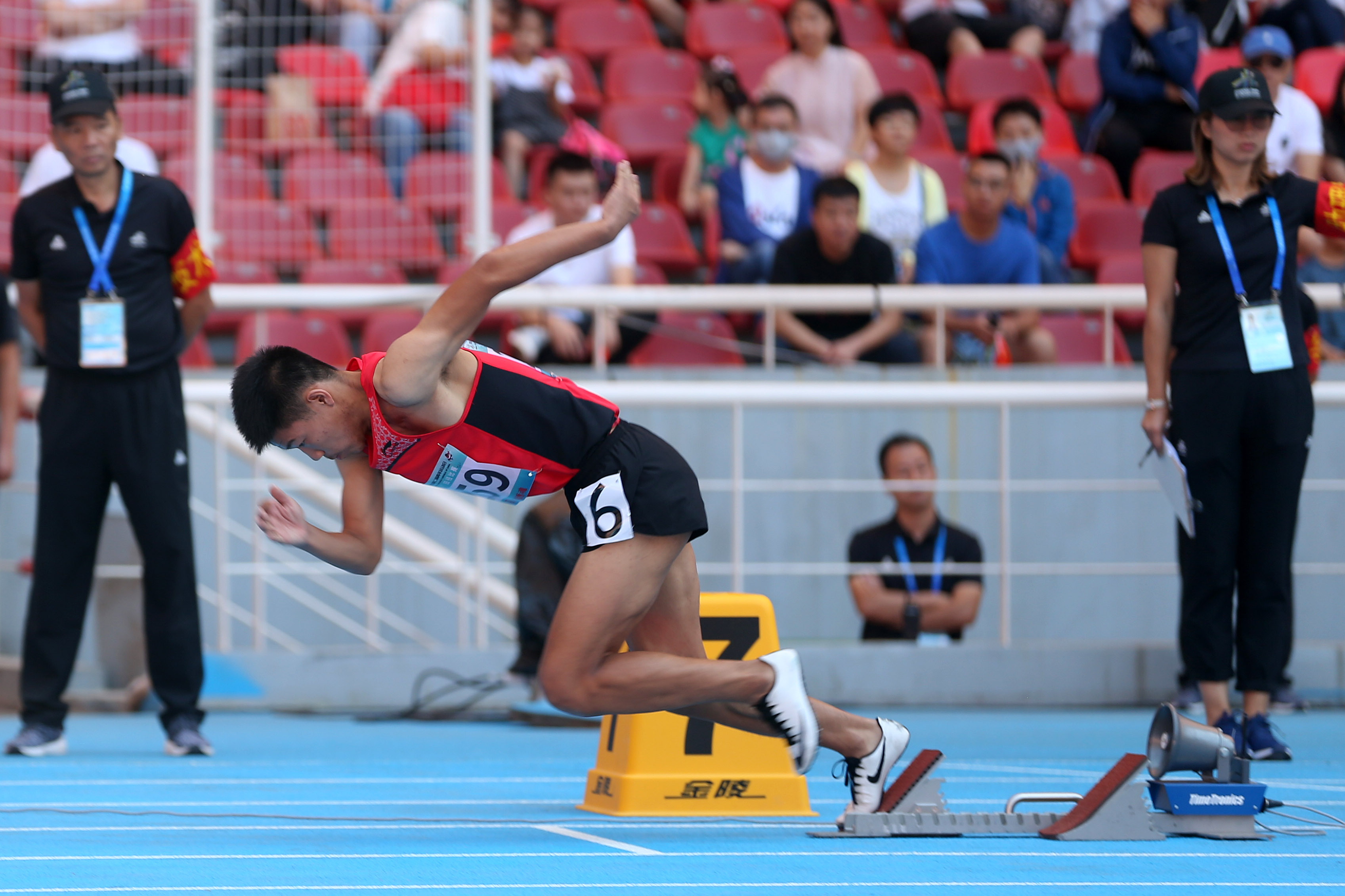 「田径」喜讯！中国田径4月迎来三大百米天才 一人比同期苏炳添快0.04秒