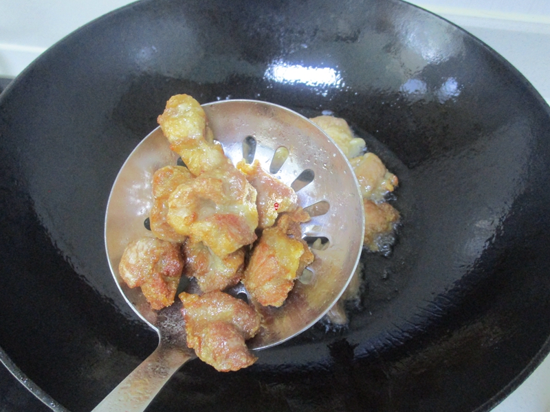 生活@5月，做这菜给家人吃，酸甜开胃，我家每次吃的连汤汁都不剩