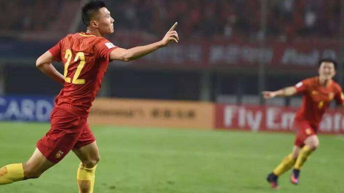 「于大宝」悬念揭晓！于大宝在李铁国足踢什么位置或有定论，未来值得期待