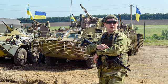 【飞行员】只因这一原因，8名飞行员一怒之下驾机叛逃，俄：欢迎回家