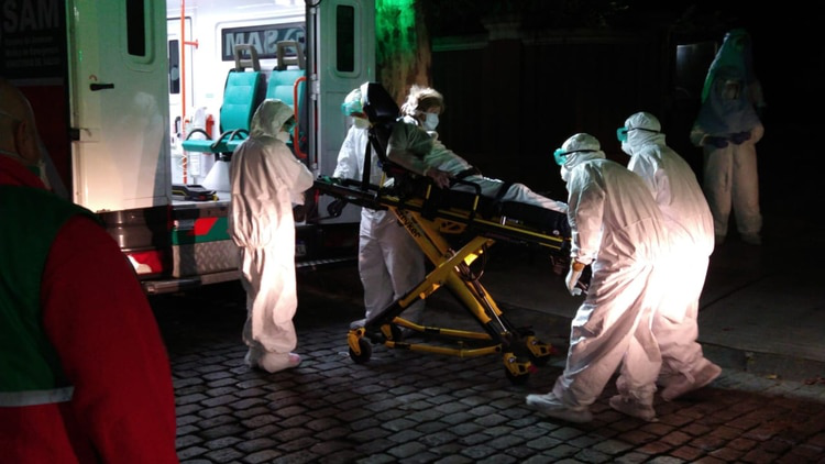 『疫情』新冠疫情冲击拉美养老机构 发生多起群体感染事件