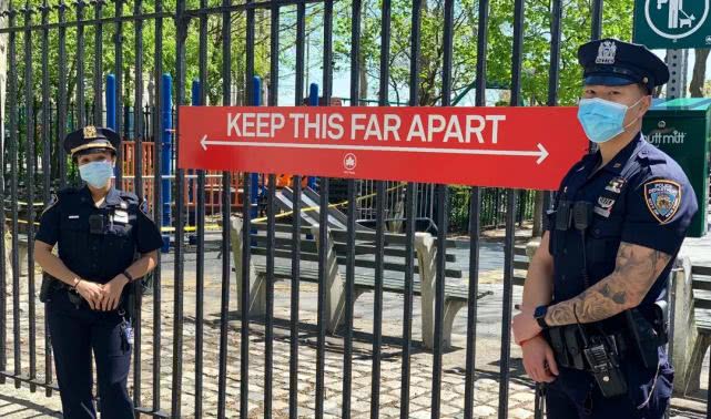 『白思豪』“8周死了16000人，这场面真是一记耳光”