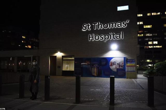 【英国首相】英国首相讲述与死神擦肩经历：医生准备宣布我死亡