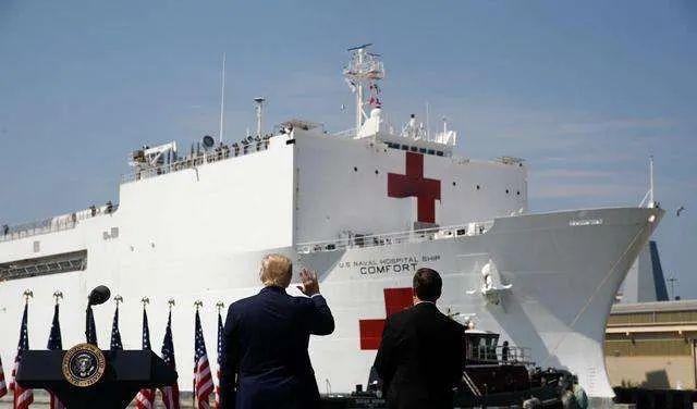 「」看到某些教授的无知崇美言论，我几乎晕倒