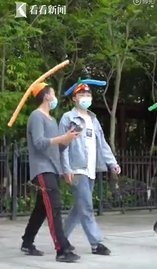 [疫情]全国现有确诊病例降至1月23日以来最低！国家卫健委：继续紧绷外防输入这根弦｜疫情日报