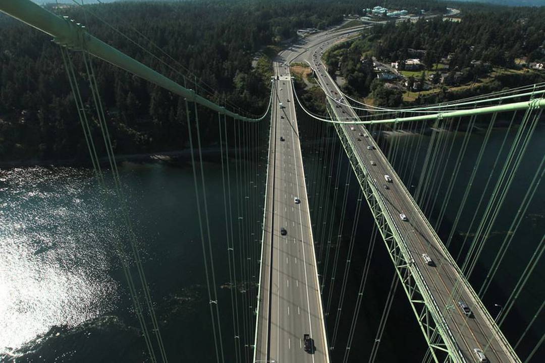 [卡门涡街]大桥为什么会异常晃动？“卡门涡街”了解一下！