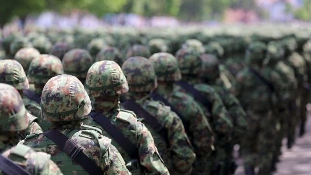 美军美军出台新规：除非特例，新冠肺炎治愈者终身不得参军