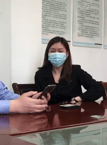 康凯豪车横压双实线？网红的套路为何屡屡得逞