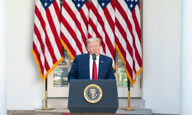 特朗普美著名学者批特朗普：假装成国家救星，却向普通美国人背后捅刀