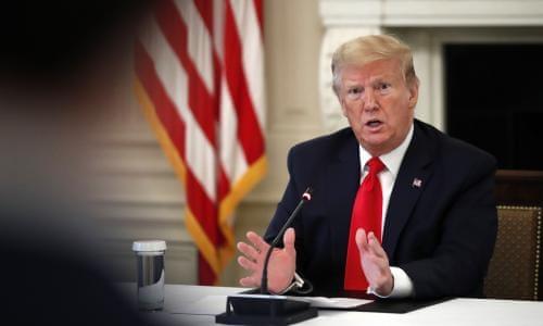 特朗普美著名学者批特朗普：假装成国家救星，却向普通美国人背后捅刀